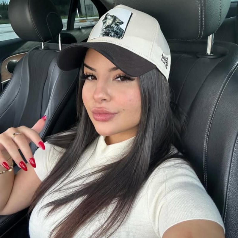 Sultanbeyli Güzel Gülüşlü Partner Escort Bayan Efsane