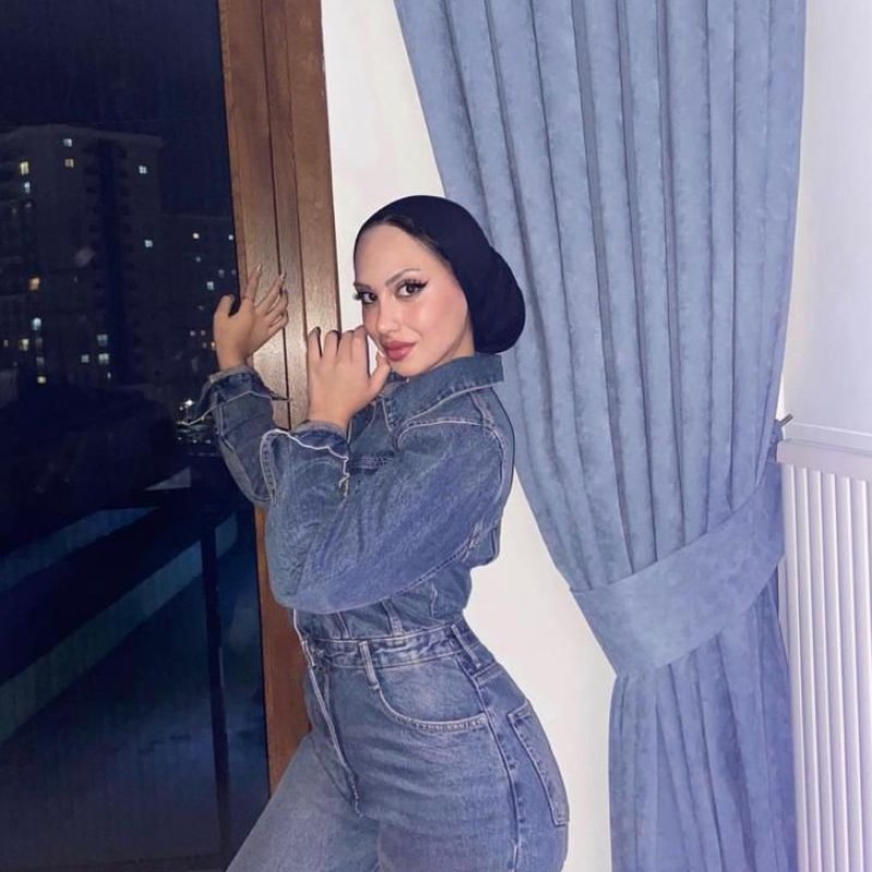 Feneryolu Aşkı Hissettiren Kadın Escort Sultan