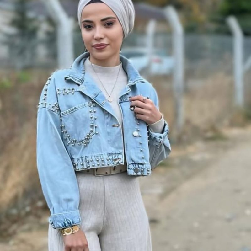 Çifteler Lüks Bayan Escort Neval