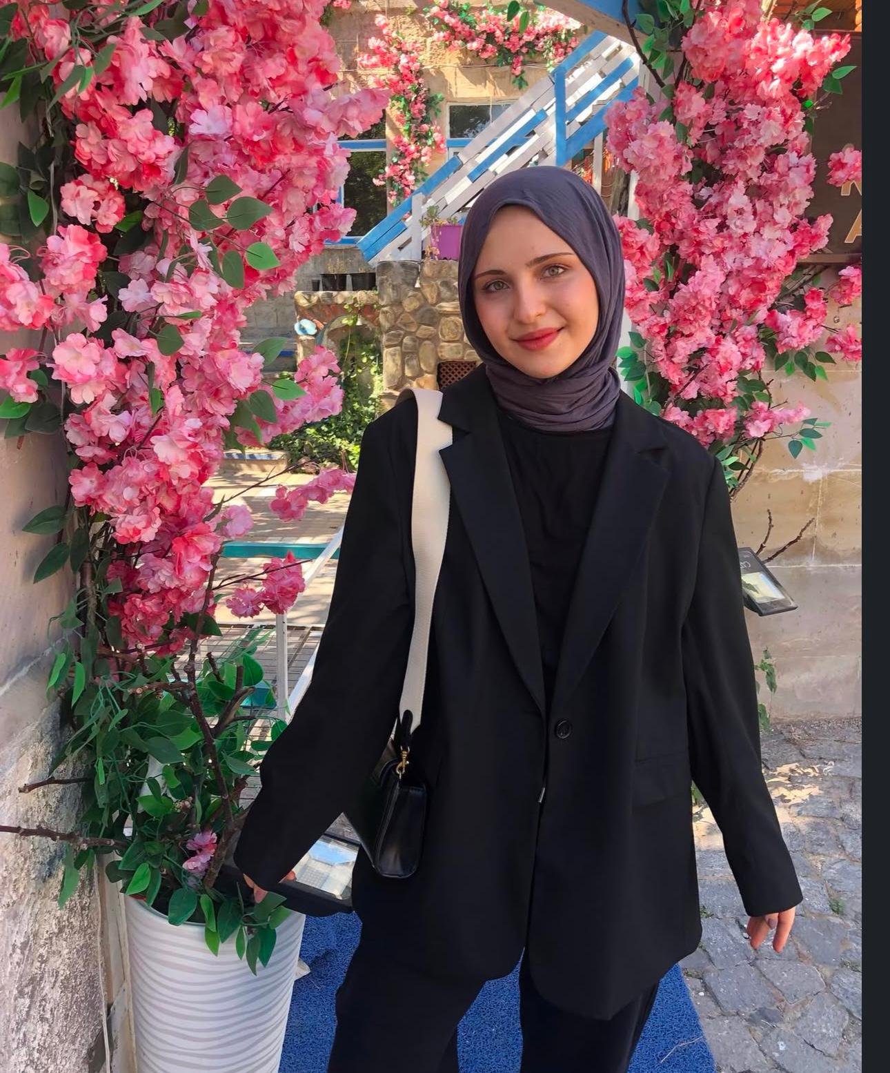 Aşkale Swinger Escort Özlem
