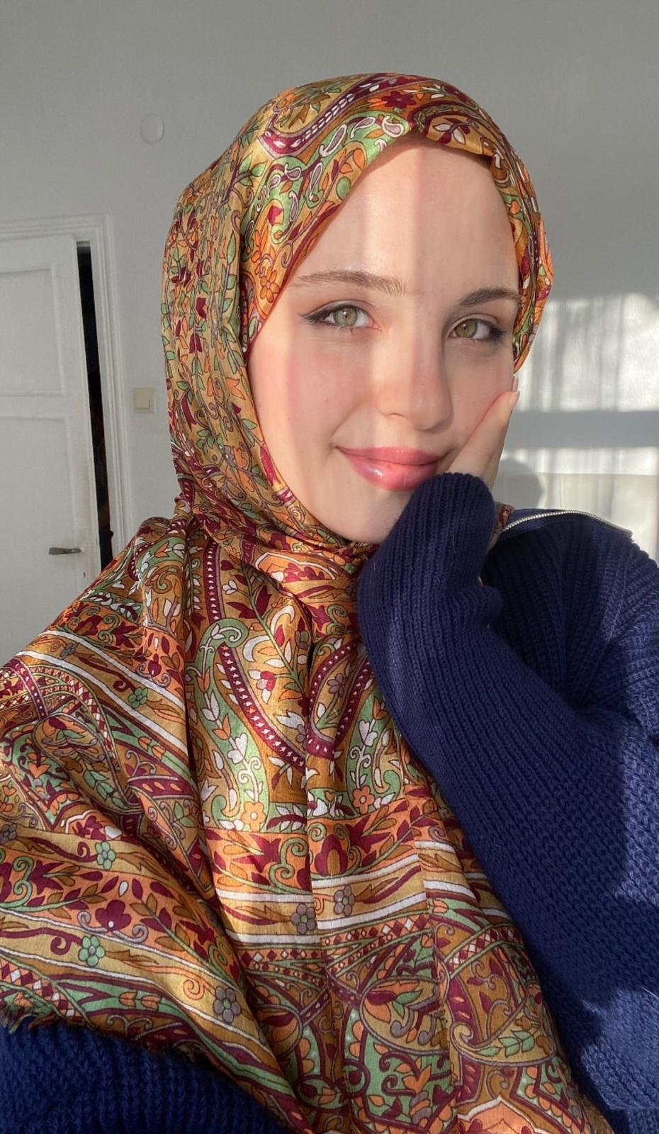 Yakakent İz Bırakan Kadın Escort Bayan Rabia